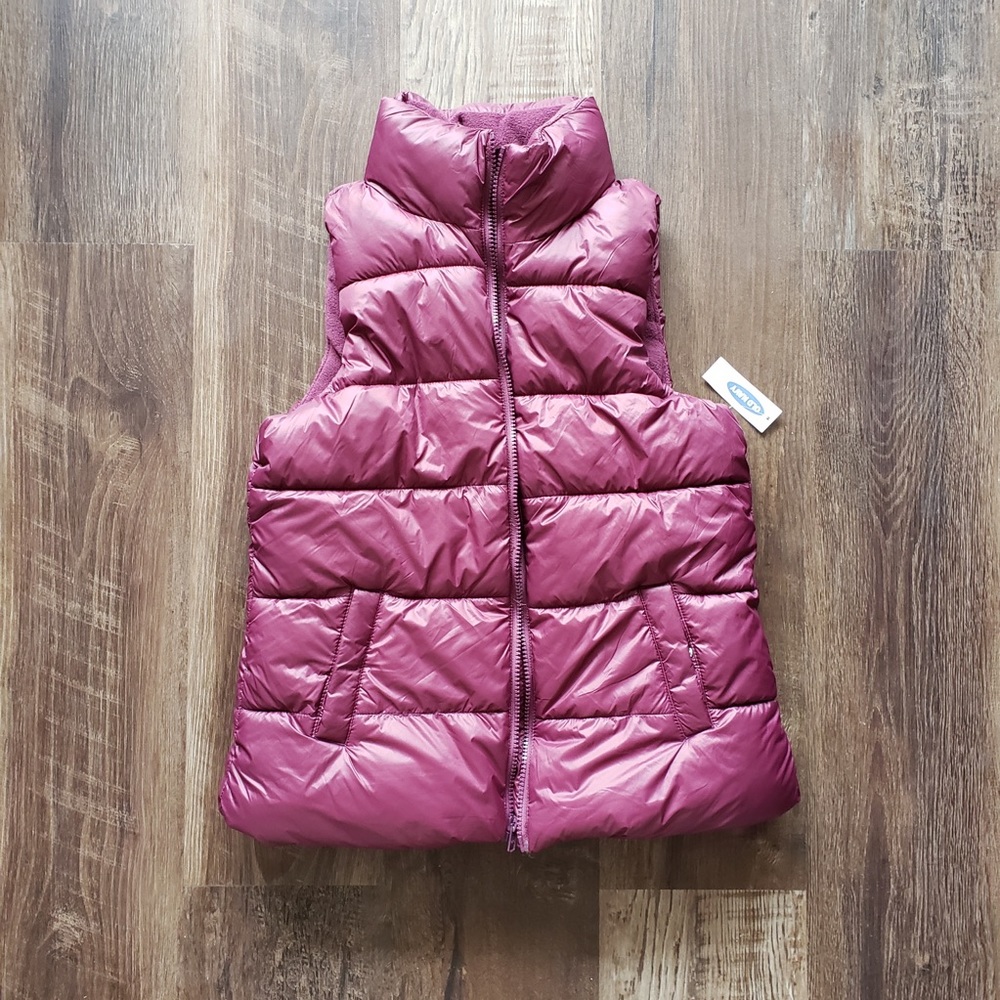 ♥️ XS Old Navy Maroon Puffer Vest-NWT